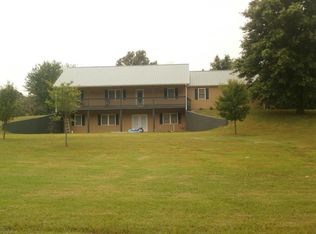 7573 Hill City Rd, Benton, IL 62812