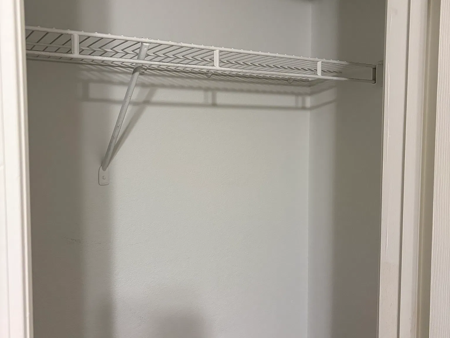 2 bed, 1388 sqft, $1,850 — Photo 2