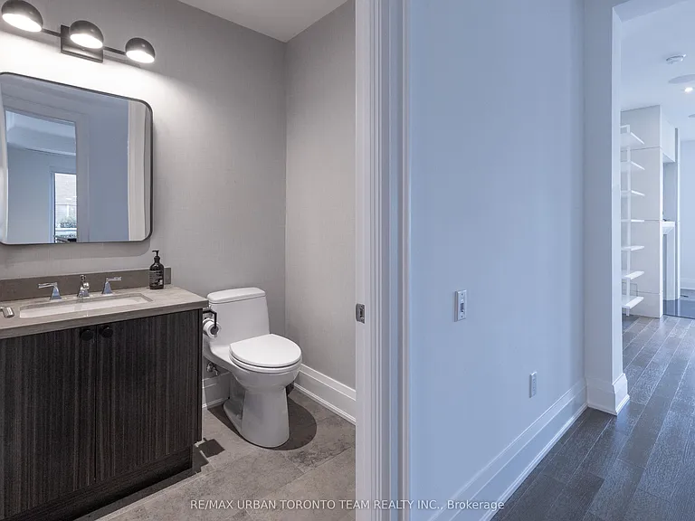 80 Yorkville Ave #303 — Photo 41