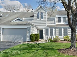 10 Woodlands Dr, Tuxedo Park, NY 10987