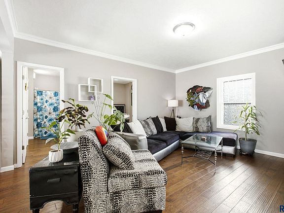 4th image of 1406 W 9th St