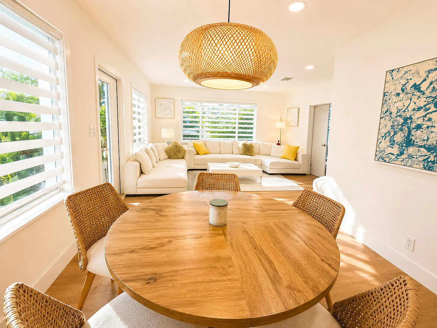 3 bed, 2.5 bath, 1787 sqft, $8,000 — Photo 3