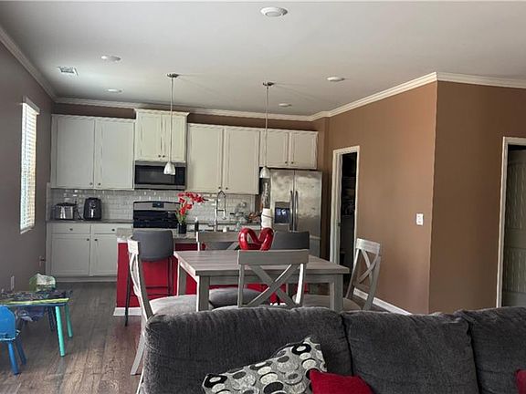 5th image of 4475 Merrigold Way