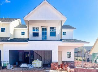 716 Harbor Town Dr, Edmond, OK 73034