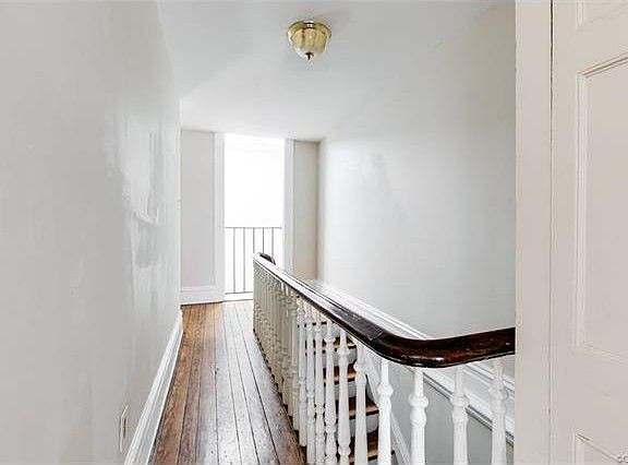 2nd floor hall