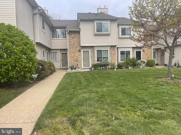 14 Chatham Ct