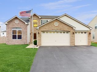 398 S Palmer Dr, Bolingbrook, IL 60490