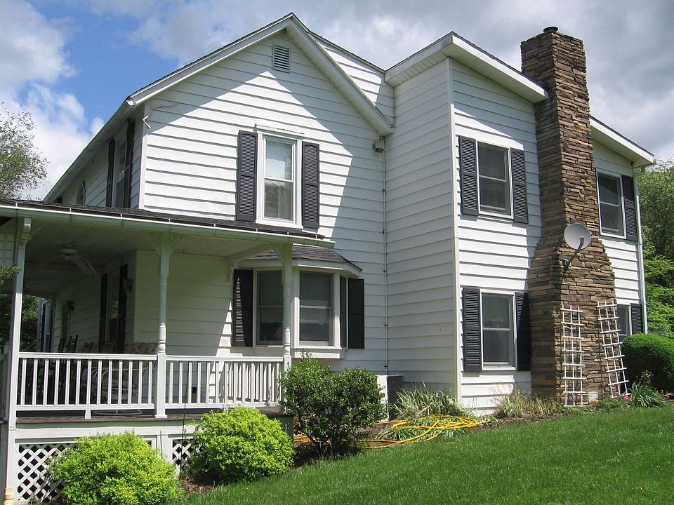 1st image of 14200 Amato Ln NE