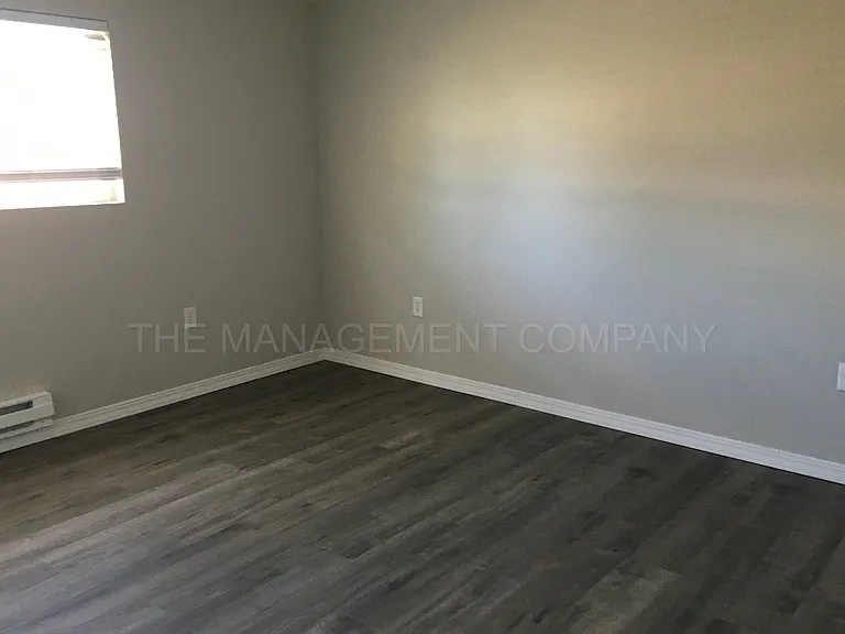 1949 Alta Dr — Photo 12