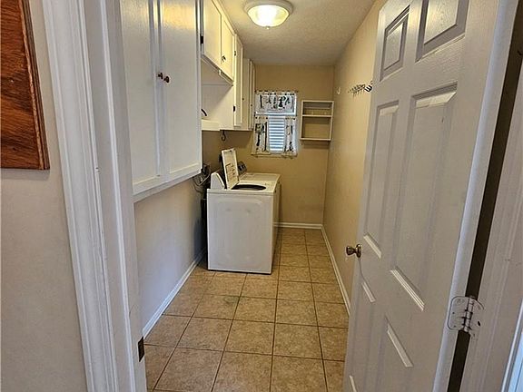 5th image of 1263 Muskhogean Dr
