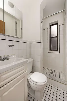 Rented by Bold New York | media 16