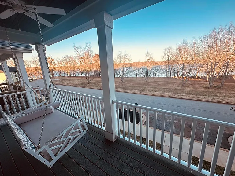15 Waterside Ln — Photo 16