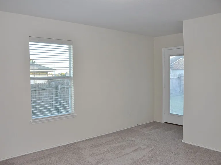 13501 Moura Cv — Photo 12
