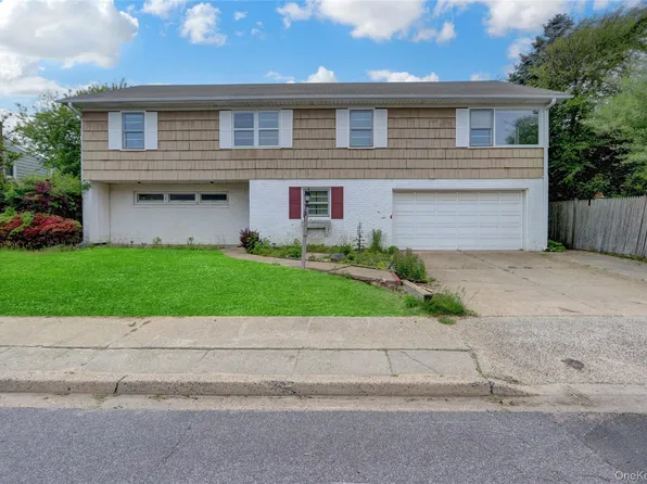 54 Royat Street, Lido Beach, NY 11561