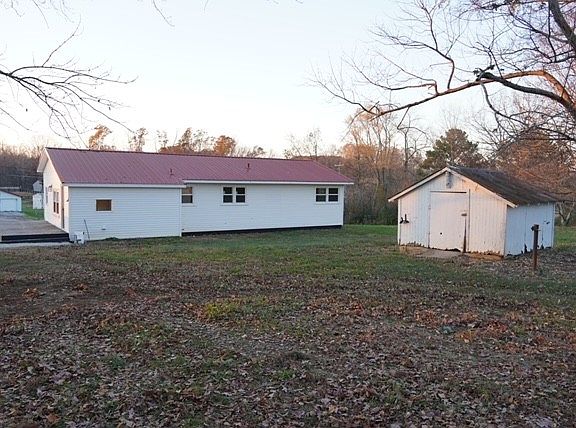 2nd image of 82 Old Highway 43