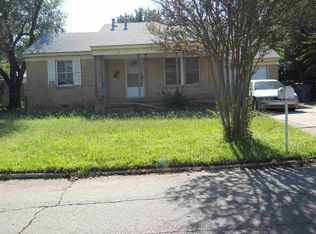 16 NW 26th St, Lawton, OK 73505