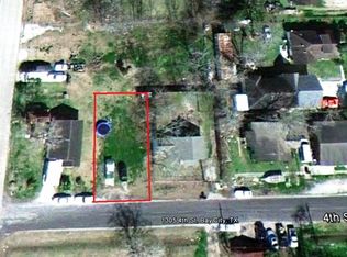 1305 4th St, Bay City, TX 77414