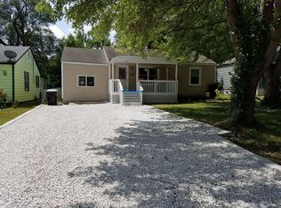 1442 E Livingston St, Springfield, MO 65803