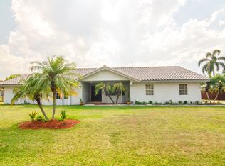 28300 SW 157th Ct, Homestead, FL 33033