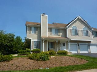 327 S Collins St, South Elgin, IL 60177