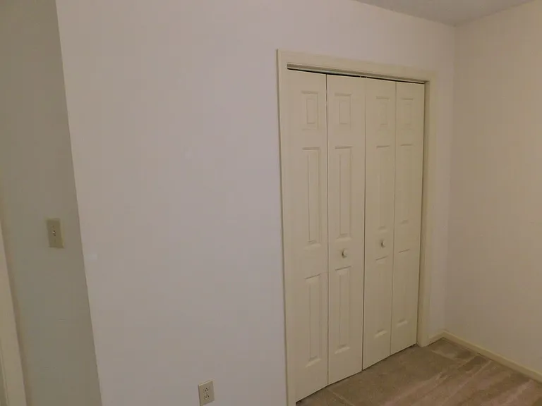 109 S Forest Dr — Photo 23