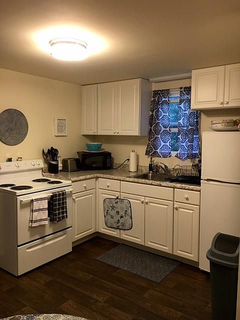 1st image of 83 Edmore Ln N Floor 2