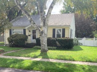 18 N Belmont Cir, Oneonta, NY 13820