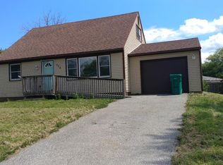 705 Cornwall Rd, Valparaiso, IN 46385