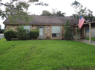 601 E Plum St, Angleton, TX 77515