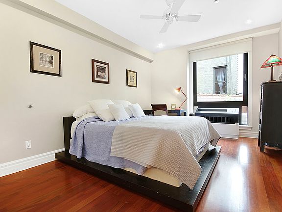 5th image of 225 Pacific St APT 2C