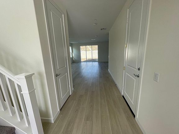 4th image of 27762 Marquee Dr
