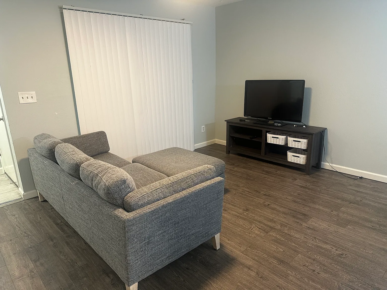 2 bed, 1.5 bath, 1046 sqft, $4,450 — Photo 4