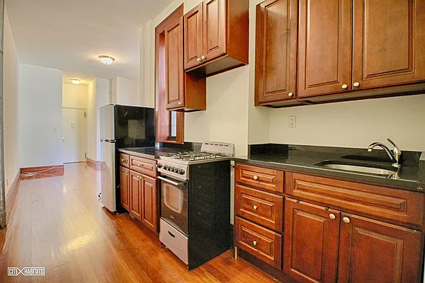 Rented by Citi Habitats | media 13