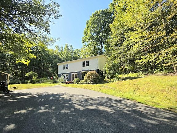2nd image of 97 Orange Rd