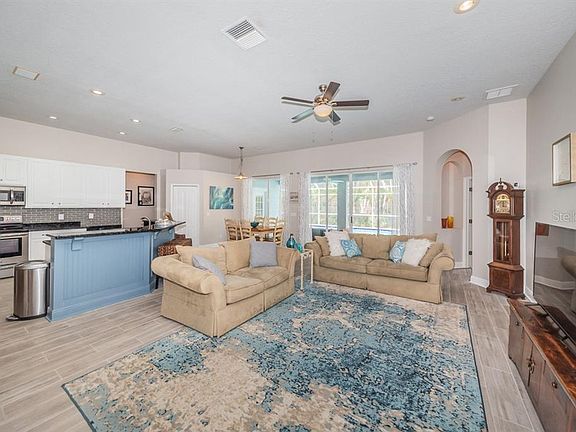5th image of 3748 Pendlebury Dr