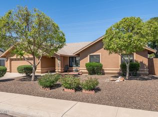 4202 W Saguaro Park Ln, Glendale, AZ 85310