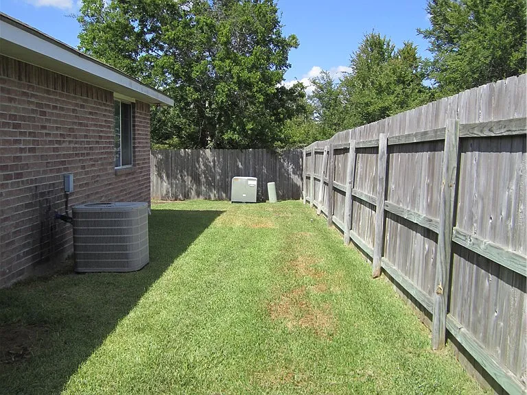 3607 Glenna Ct — Photo 21