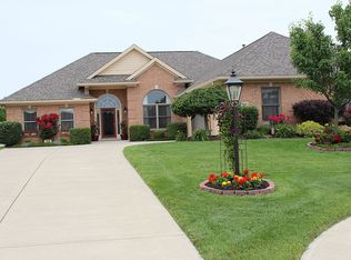 3948 Carmela Ct E, Bellbrook, OH