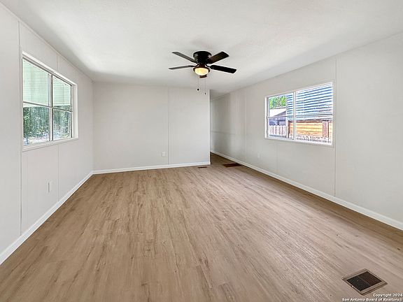 5th image of 16240 #298 SAN PEDRO AVE