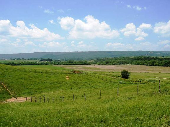 2nd image of 205 Kenton Run