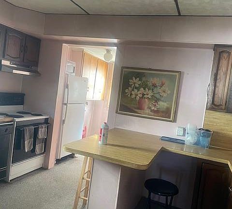 5th image of 777 Richie Ave
