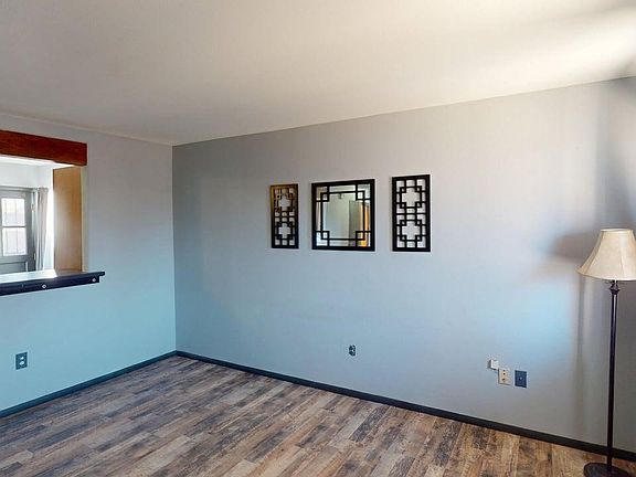 2nd image of 1005 Camino Del Gusto