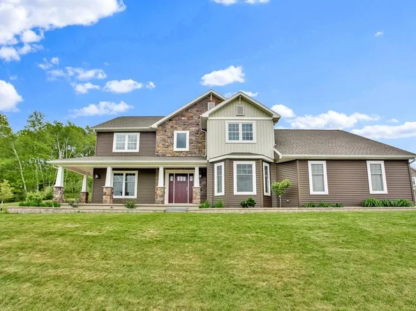 77 Hunters Trail Rd, Wellsboro, PA 16901