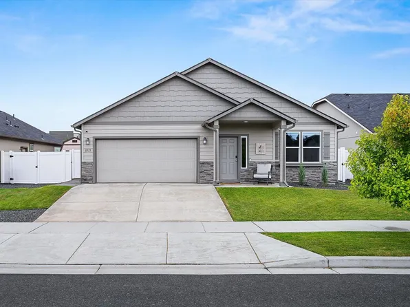 8515 W Pirates Ct, Spokane, WA 99224