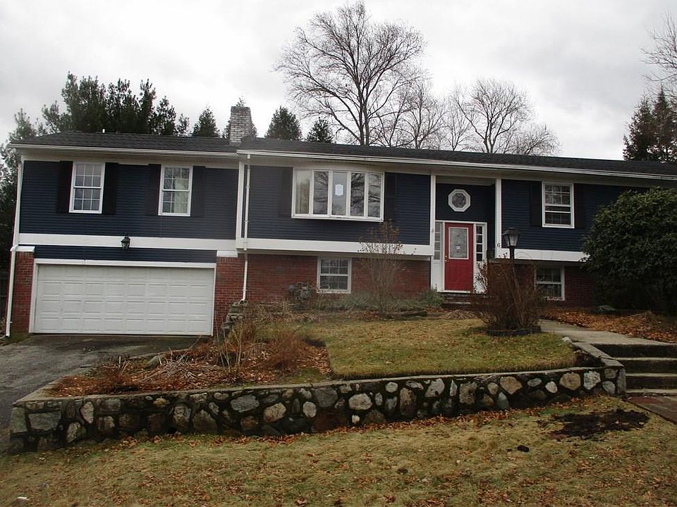 1st image of 6 Green Valley Dr