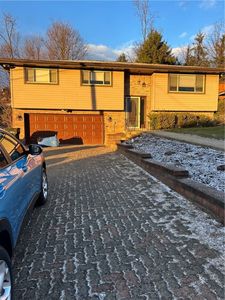 13261 Sylvia Dr, North Huntingdon, PA, 15642