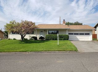 1036 Murray Dr W, The Dalles, OR 97058