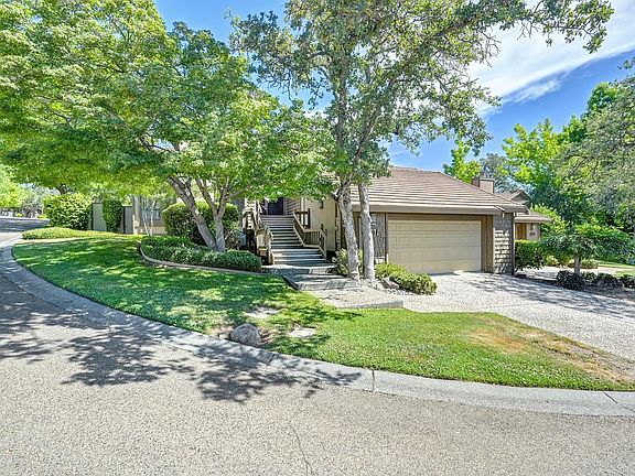 2nd image of 1271 Red Dog Ln