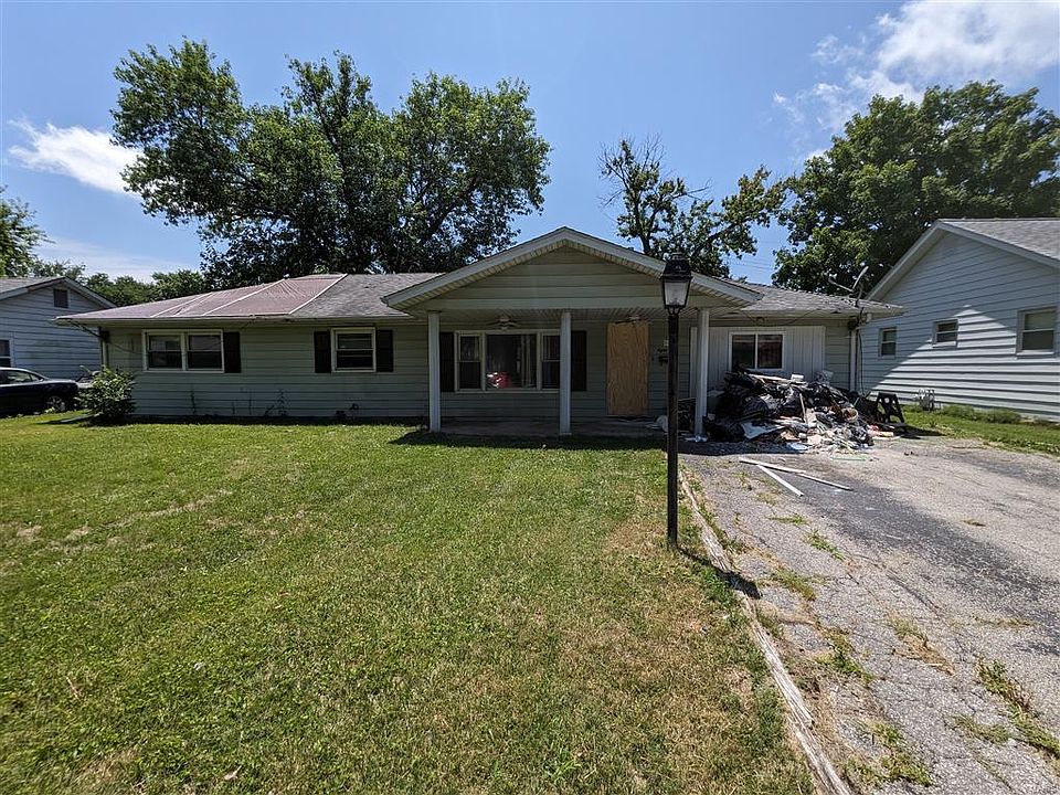 810 La Salle Dr, Cahokia, IL 62206 Zillow