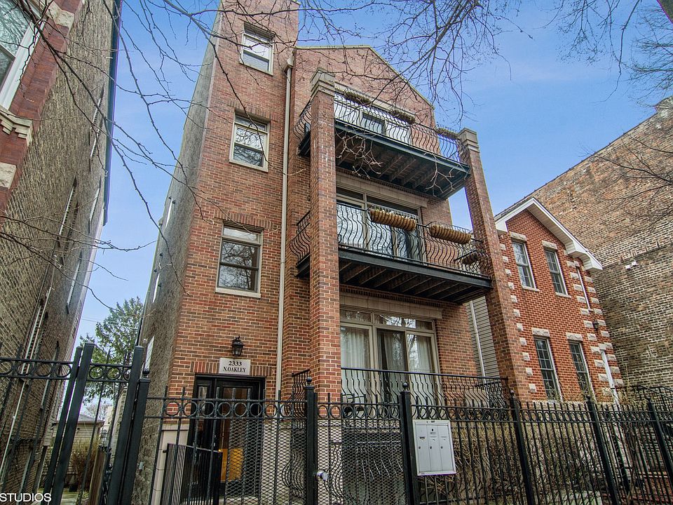 1st image of 2333 N Oakley Ave #2